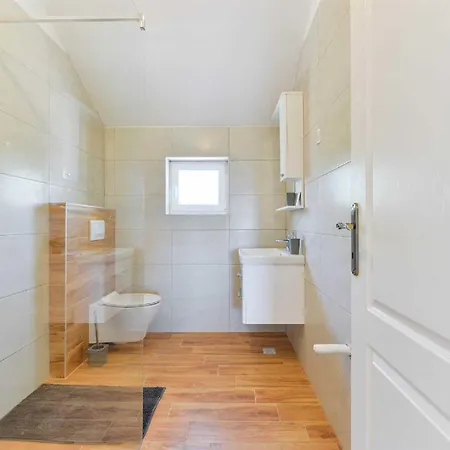 Natura With Pool, Zadar County Drliceve Kuce