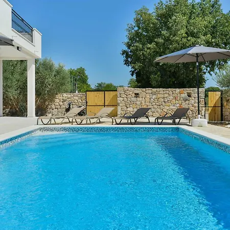 Natura With Pool, Zadar County