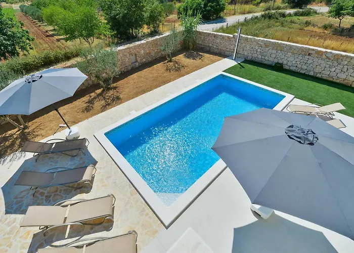Natura With Pool, Zadar County فيلة